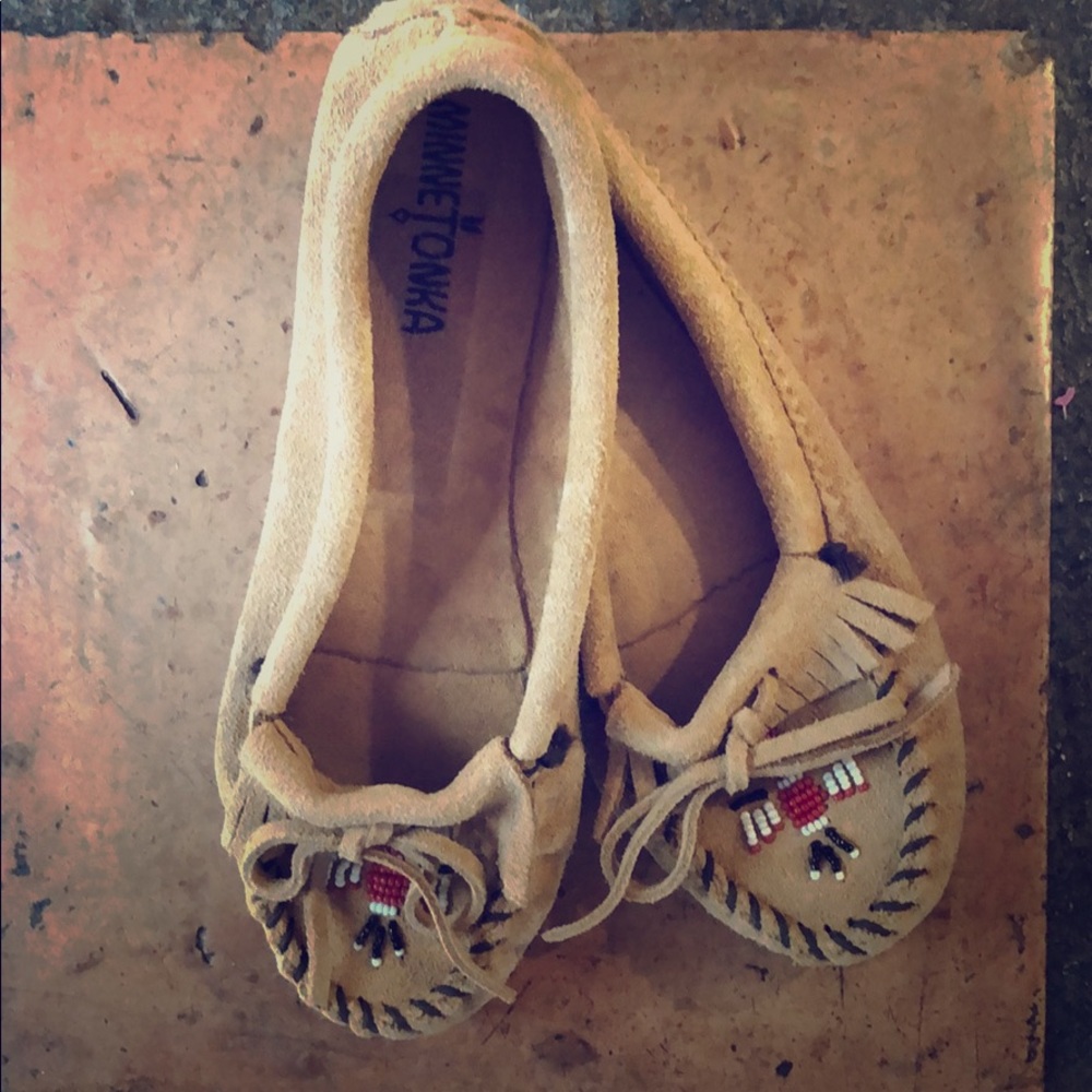 Minnetonka moccasins 7.5